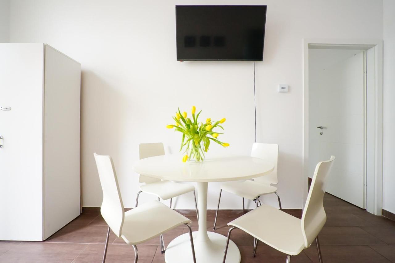 Wonderful big apartment near Yppen Market Wien Eksteriør bilde